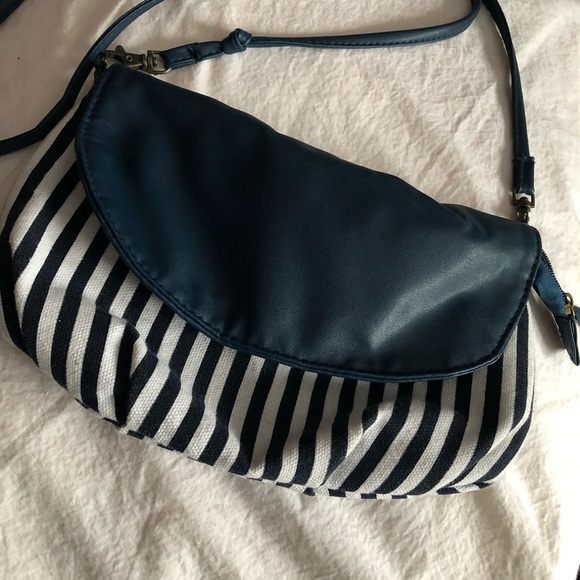 Striped crossbody purse - Picture 1 of 5